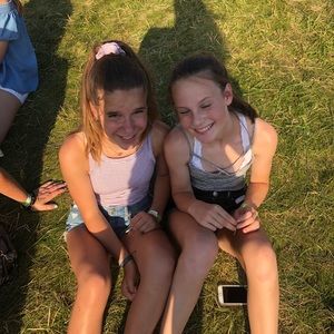 Meet your Posher, Brooke